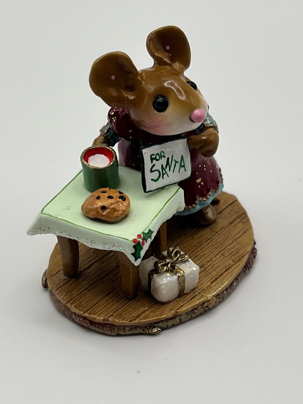 2006 Wee Forest Folk M-341 A Treat for Santa with original carton